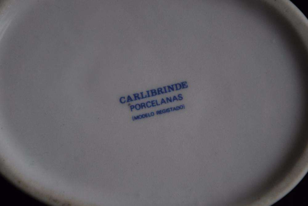 Regador Antigo em Porcelana da Carlibrinde-Porcelanas, Lda