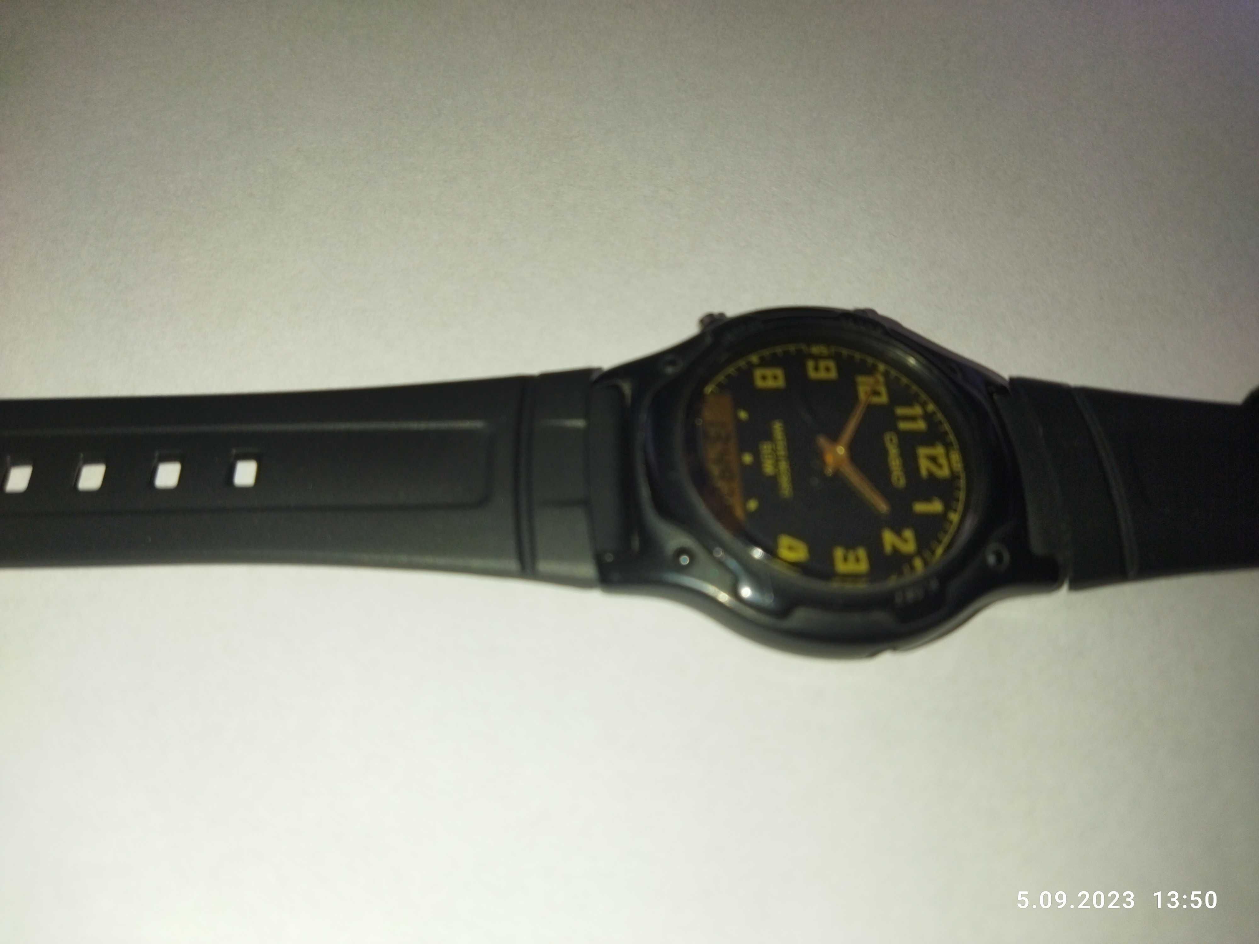 Zegarek casio AW-49H