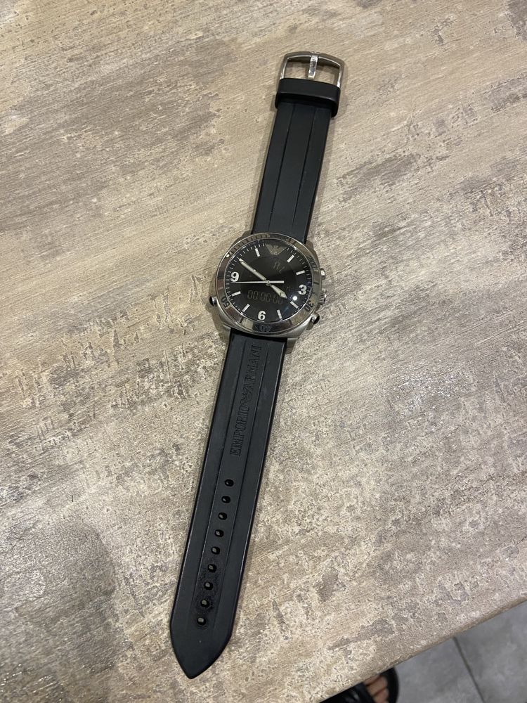 Часы Emporio Armani