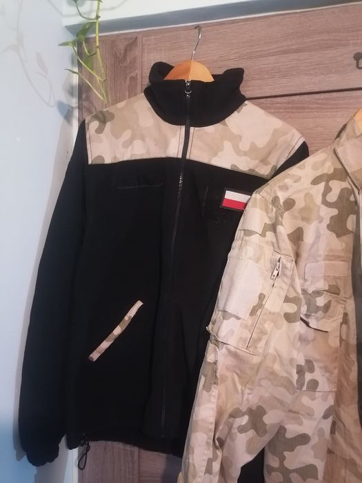 Mundur wojskowy pustynny.