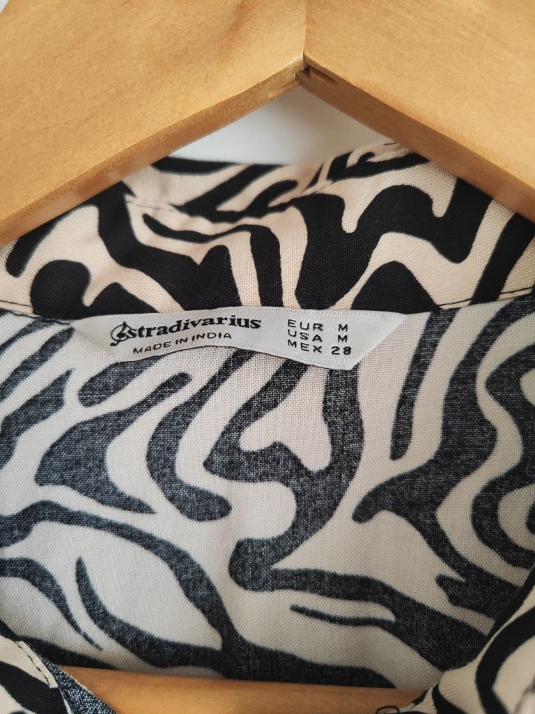 Vestido Stradivarius