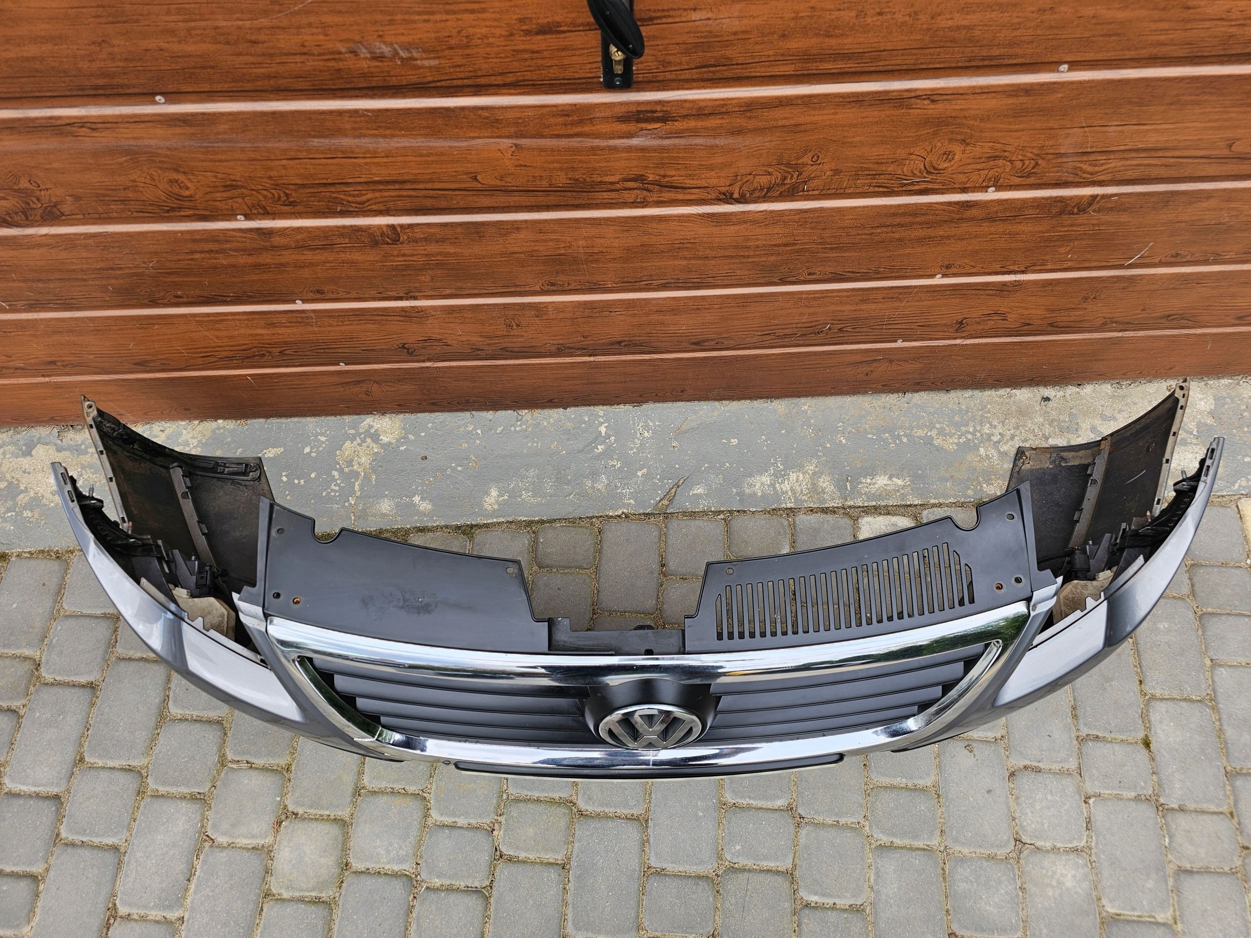 Vw Passat B6 Zderzak Przód Przedni Atrapa Grill