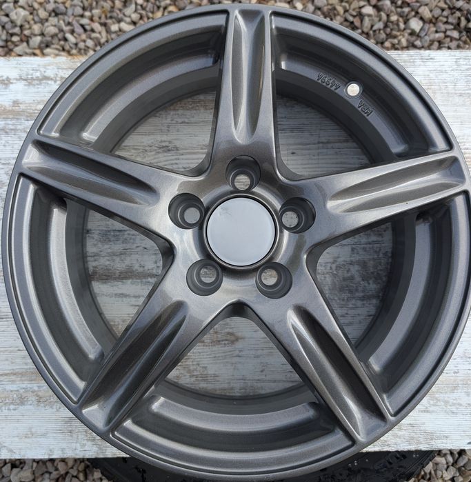 4x Nowe Alufelgi felgi 5x100 6Jx15 Et 38 Otwór 57.1 mm