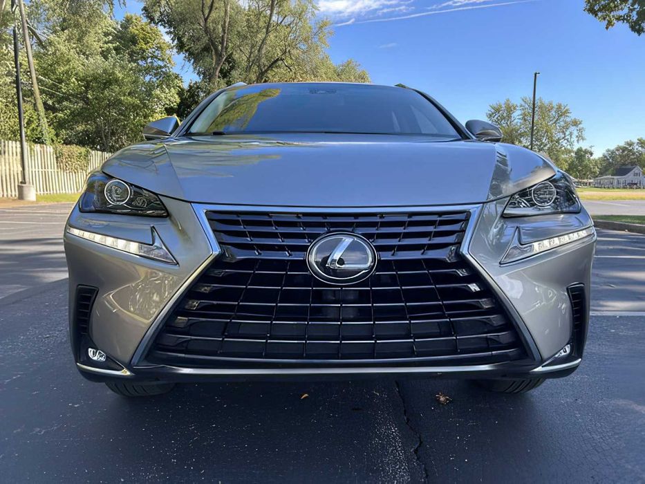 Lexus NX 300      2018