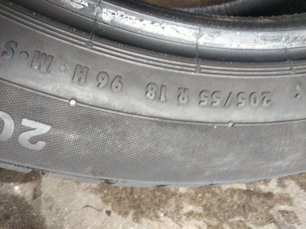 205 55 R18 Continental
