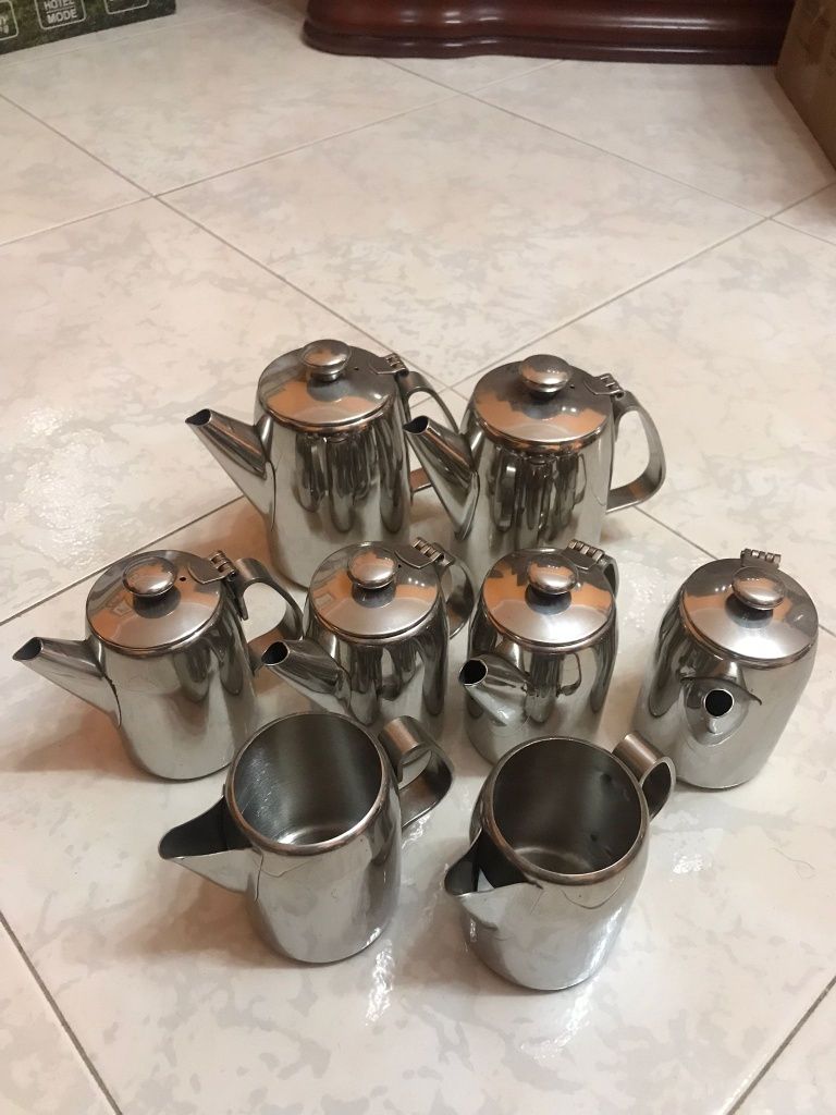 Vendo bules de chá