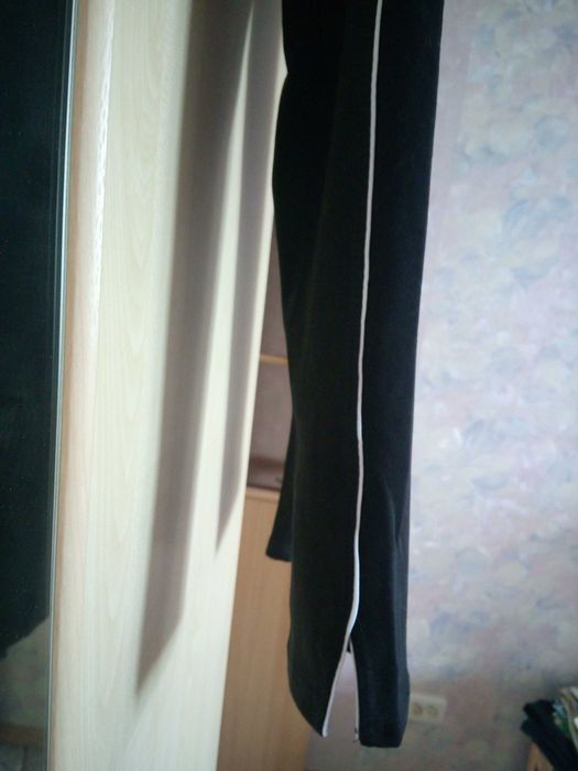 Спортивные трикотажные новые бриджи