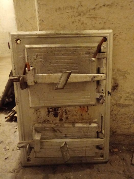 Drzwi do pieca kaflowego nr 2