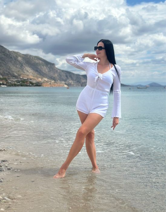 Білий легкий літній комбінезон