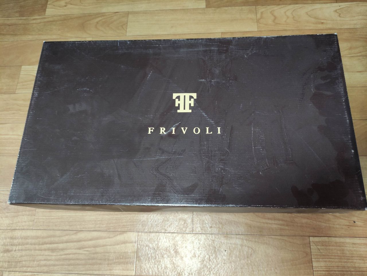 Продам женские зимние сапоги Frivoli