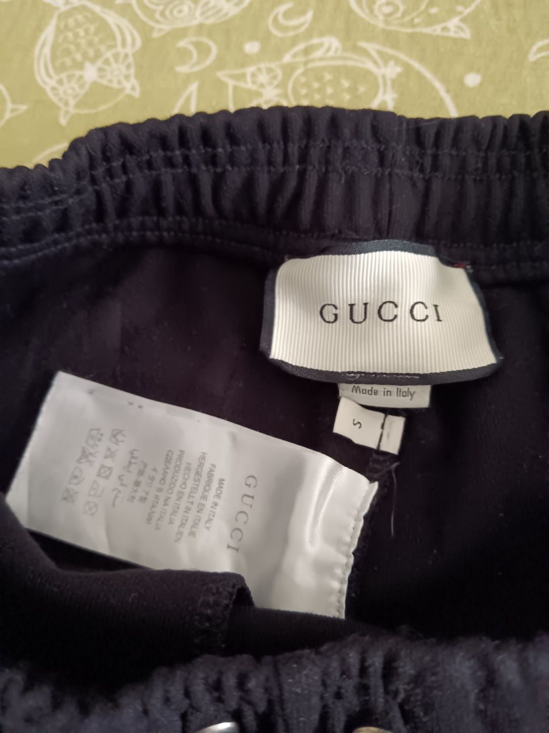 Fato de treino da Gucci original como novo.