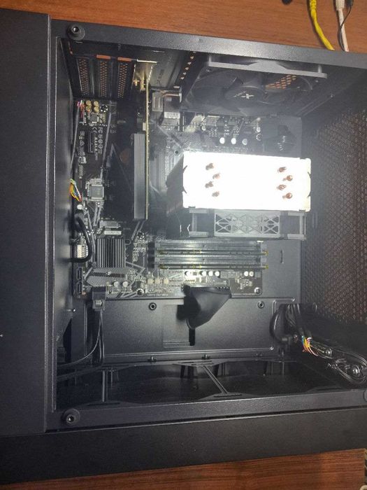 Продам комп'ютер в ідеальному стані