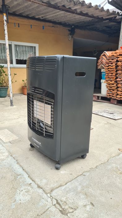 Aquecedor a gaz ..CAMPINGAZ..Com garrafa de gaz nova..