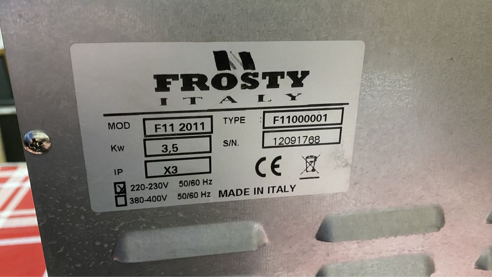 Піч для піци 220 Вт професійна Frosty F11 Італія