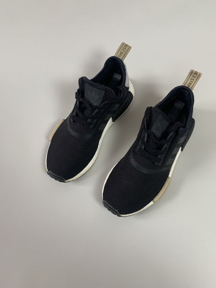 Кросівки adidas nmd розмір 39 24,5 см
