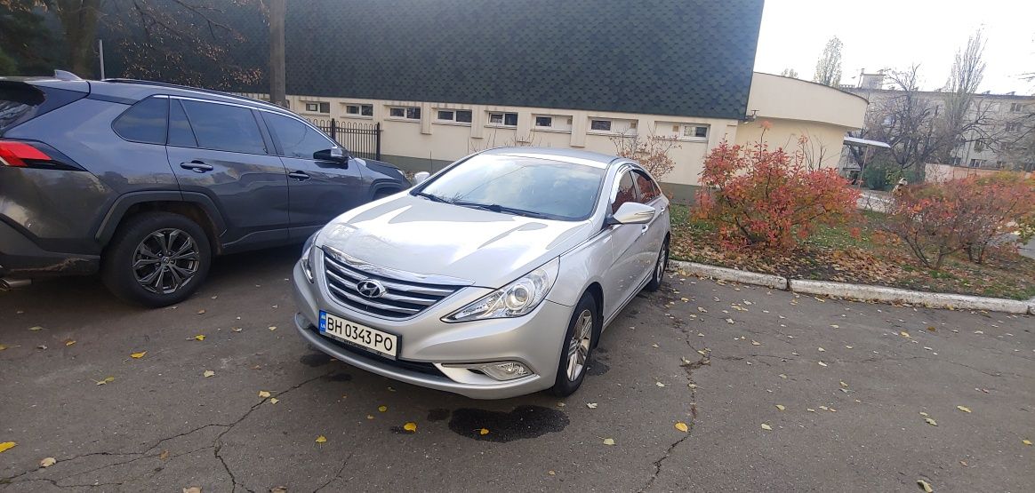 Hyundai Sonata YF 2.0 LPI 2014.