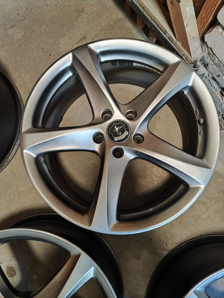 Sprzedam 4 felgi aluminiowe 18 cali 5x108. Ford Volvo. Warszawa