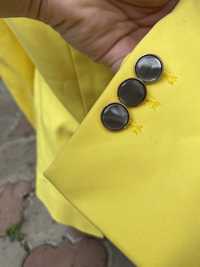 Піджак zara жовтий xs/s
