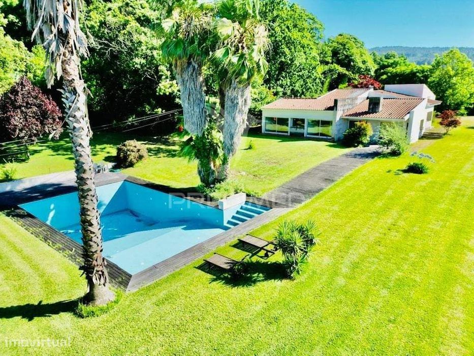 Moradia Individual Térrea T3 (Suítes) em Braga