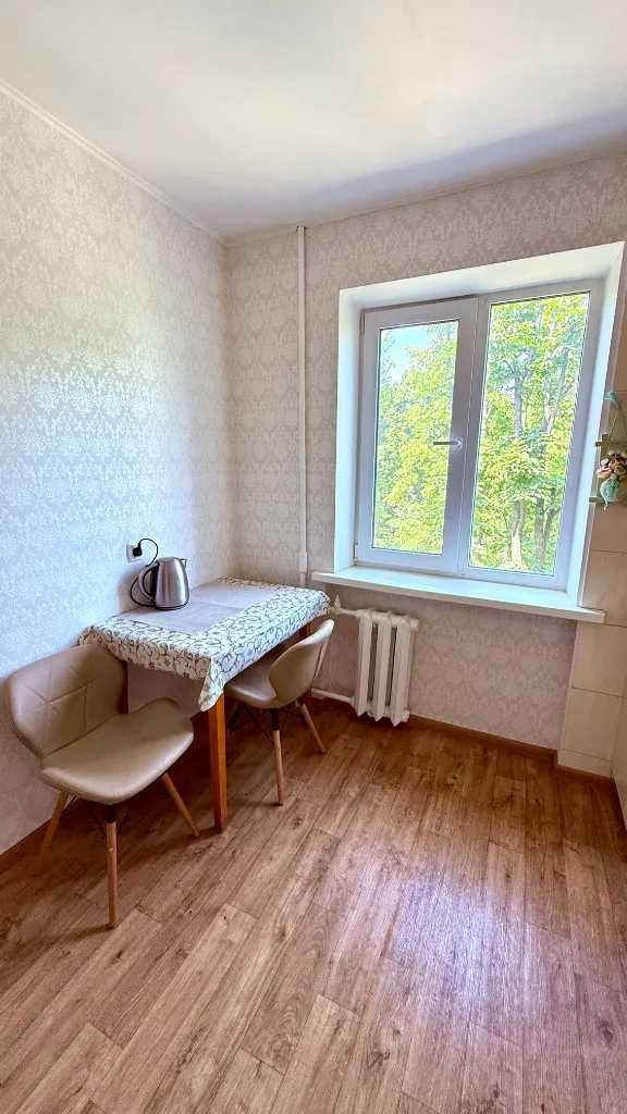 Продаж 2к квартири пр-т О. Поля кірова парк ім.Б. Хмельницького