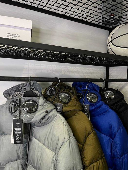 Зимовий чоловічий пуховик c.p. company/palace down jacket