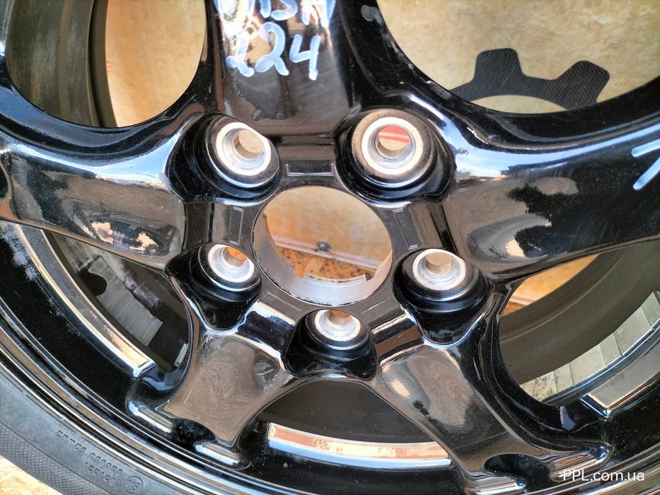 Kia Niro I 2016-2022 колесо диск резина 205/60 R16 5x114.3 52910-G5120