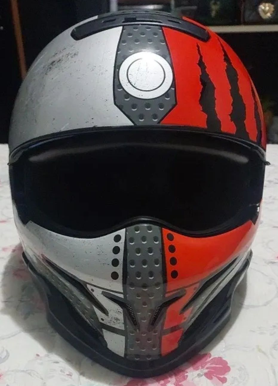 Capacete estilo Scorpion espacial astronauta lunar