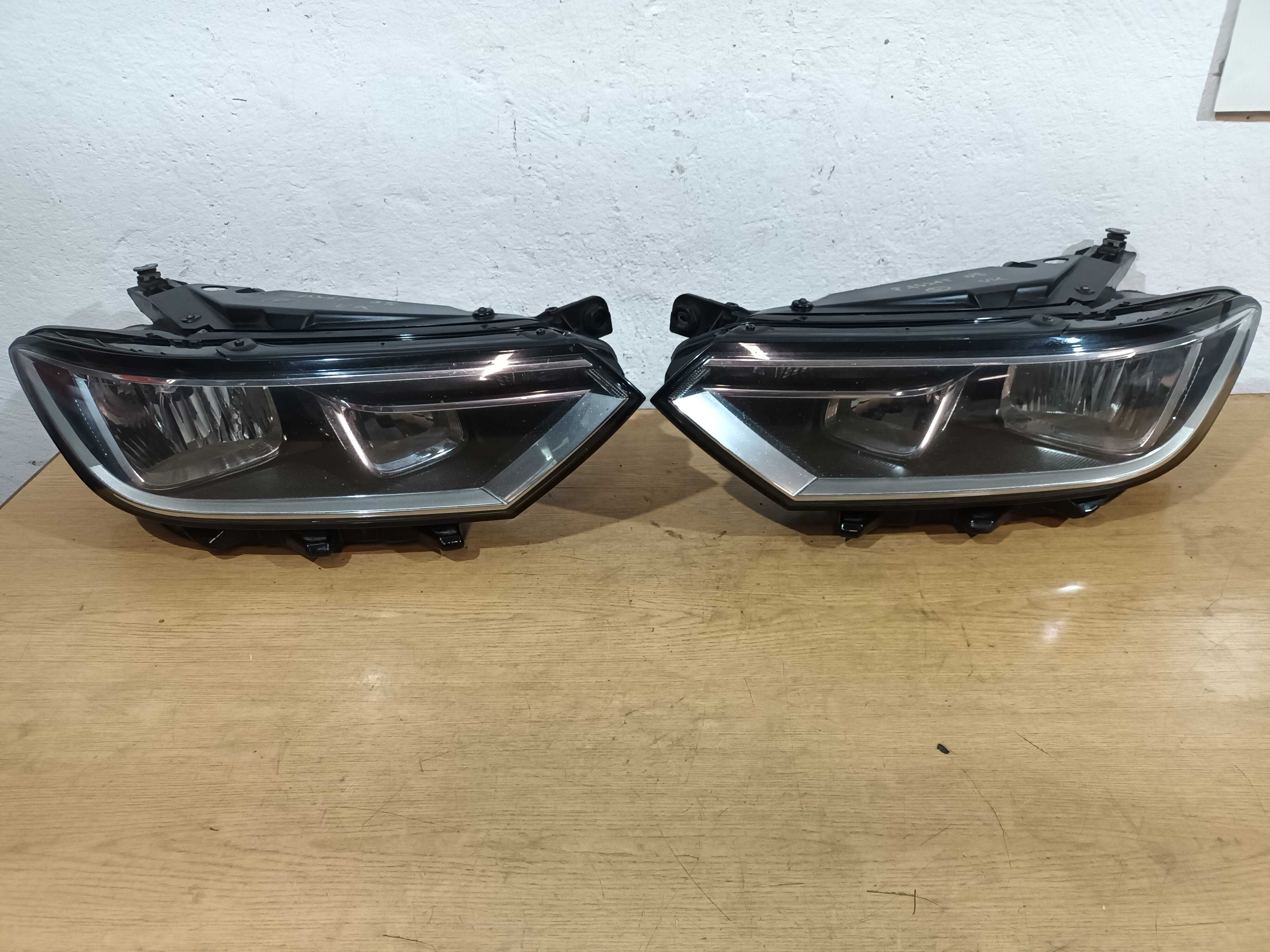 Lampa Lampy przód przednia lewa prawa VW Passat B8 15-19 r ANGLIK