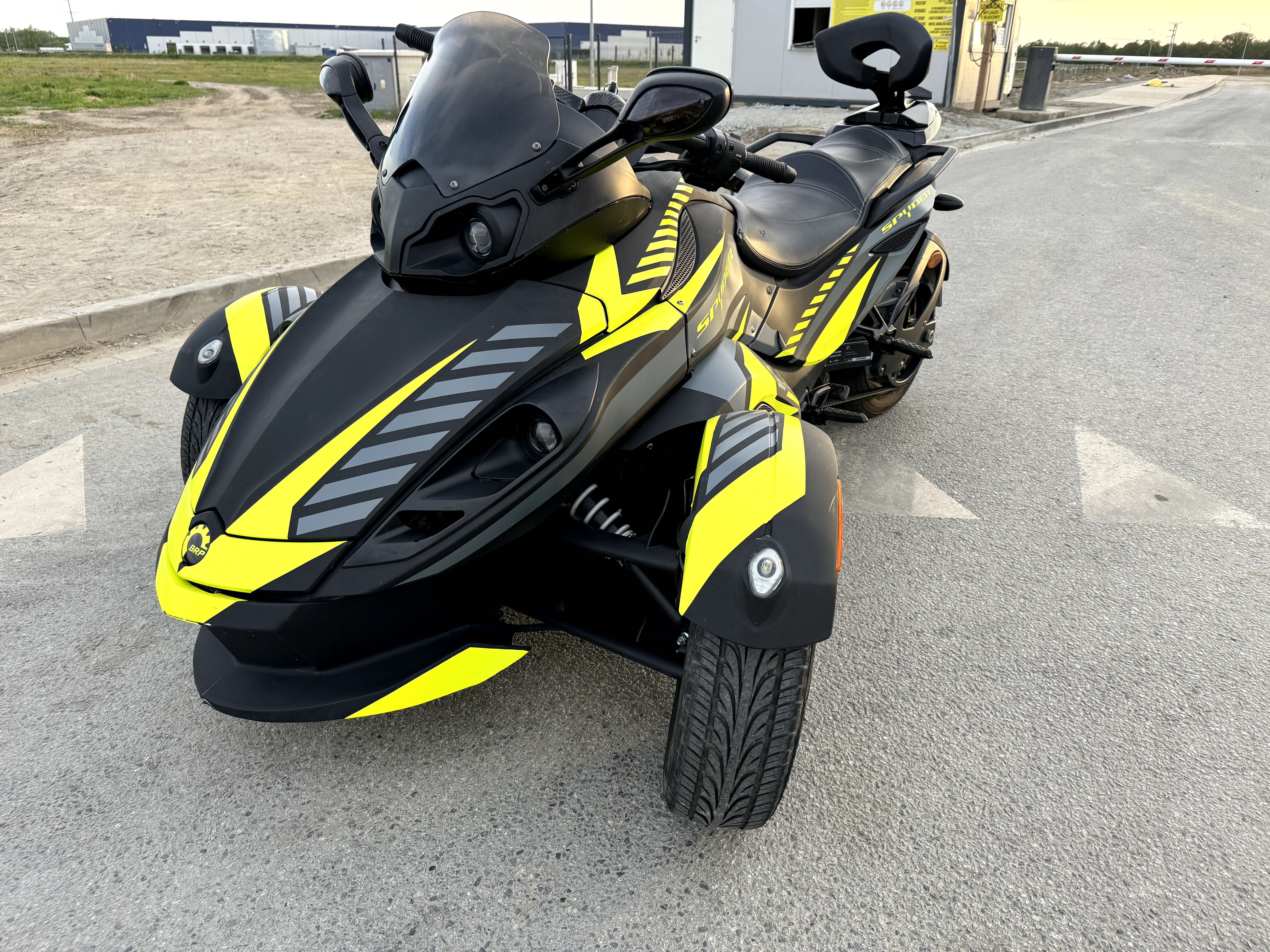 JEDYNY taki w Polsce CAN AM Spyder Can-am