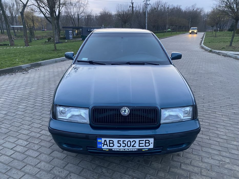 Шкода Октавія тур 1.6 МПІ