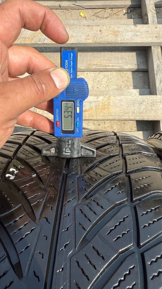 Шины б у 245/45R18 GOODYEAR ULTRA GRIP 8 всесизонка
