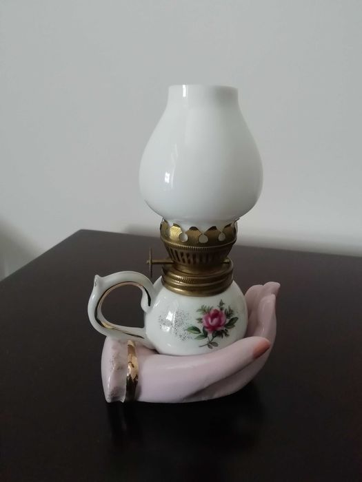 Lamparina Antiga em Porcelana