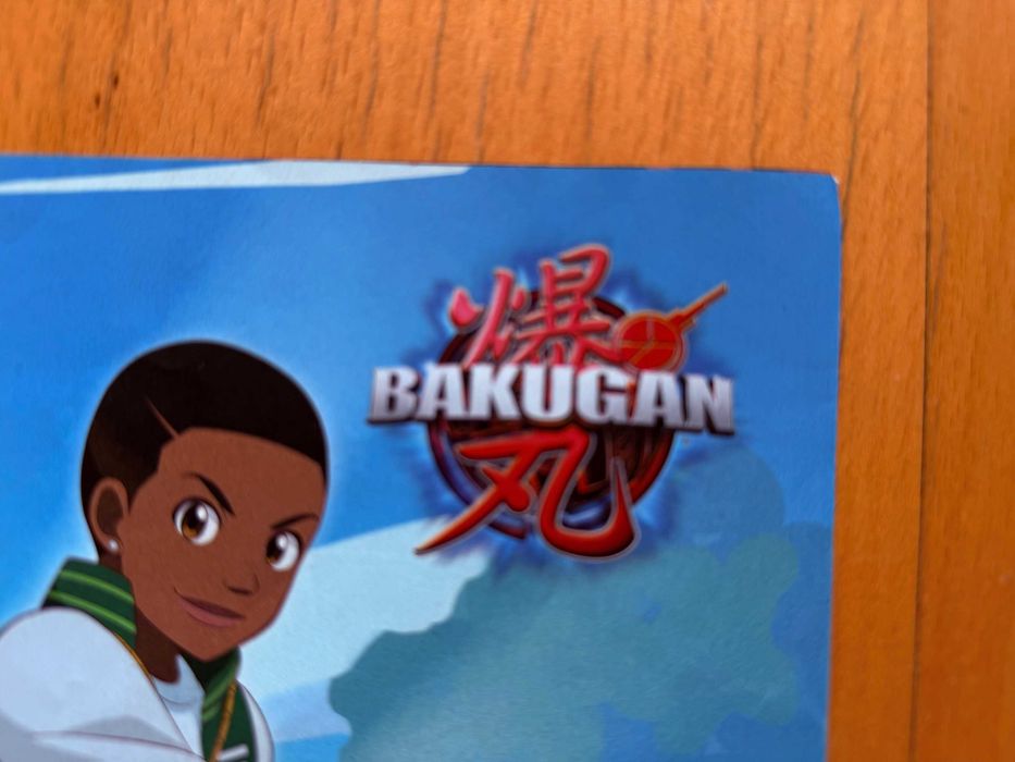 Plakat dwustronny z serii Bakugan