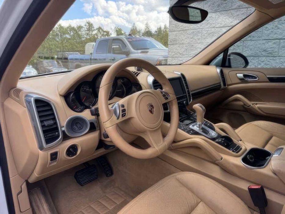 Porsche Cayenne Platinum      2014