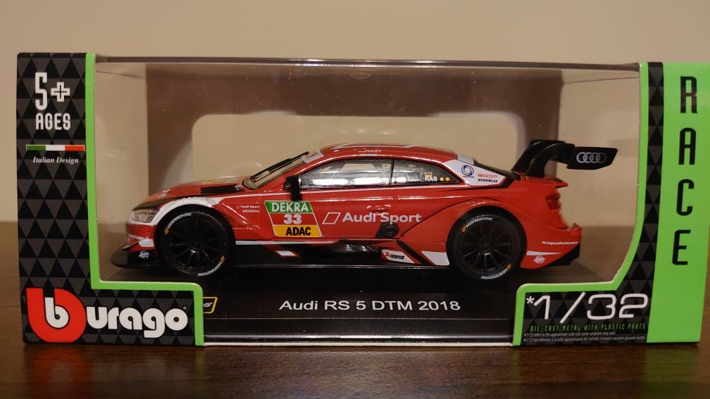 Bburago Race Audi RS5 DTM 2018r. 1:32 Burago
