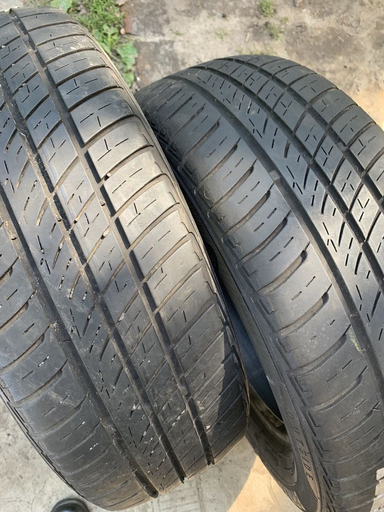 Резина б/у 185/60 r15 barum