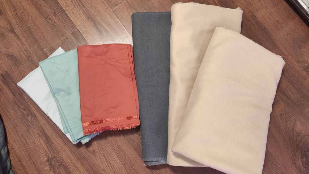 Отрезы , остатки ткани. На пальто, кашемир,подклад