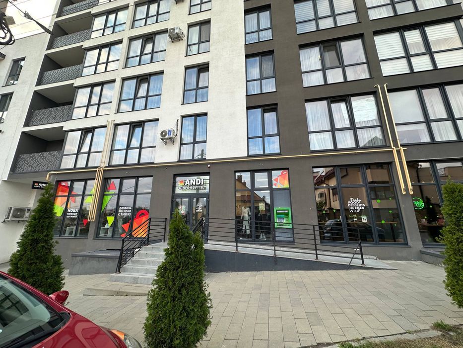 Оренда фасадного приміщення, вул. Малоголосківська у Шевченківському р