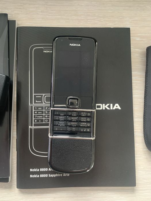 Nokia 8800 sapphire arte повний комплект , майже нова