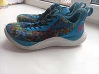 Кросівки Under armour Curry 10. Розмір 42.5-43