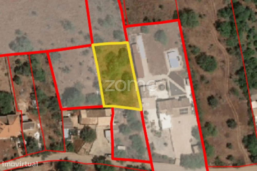 Terreno rústico com 920m2