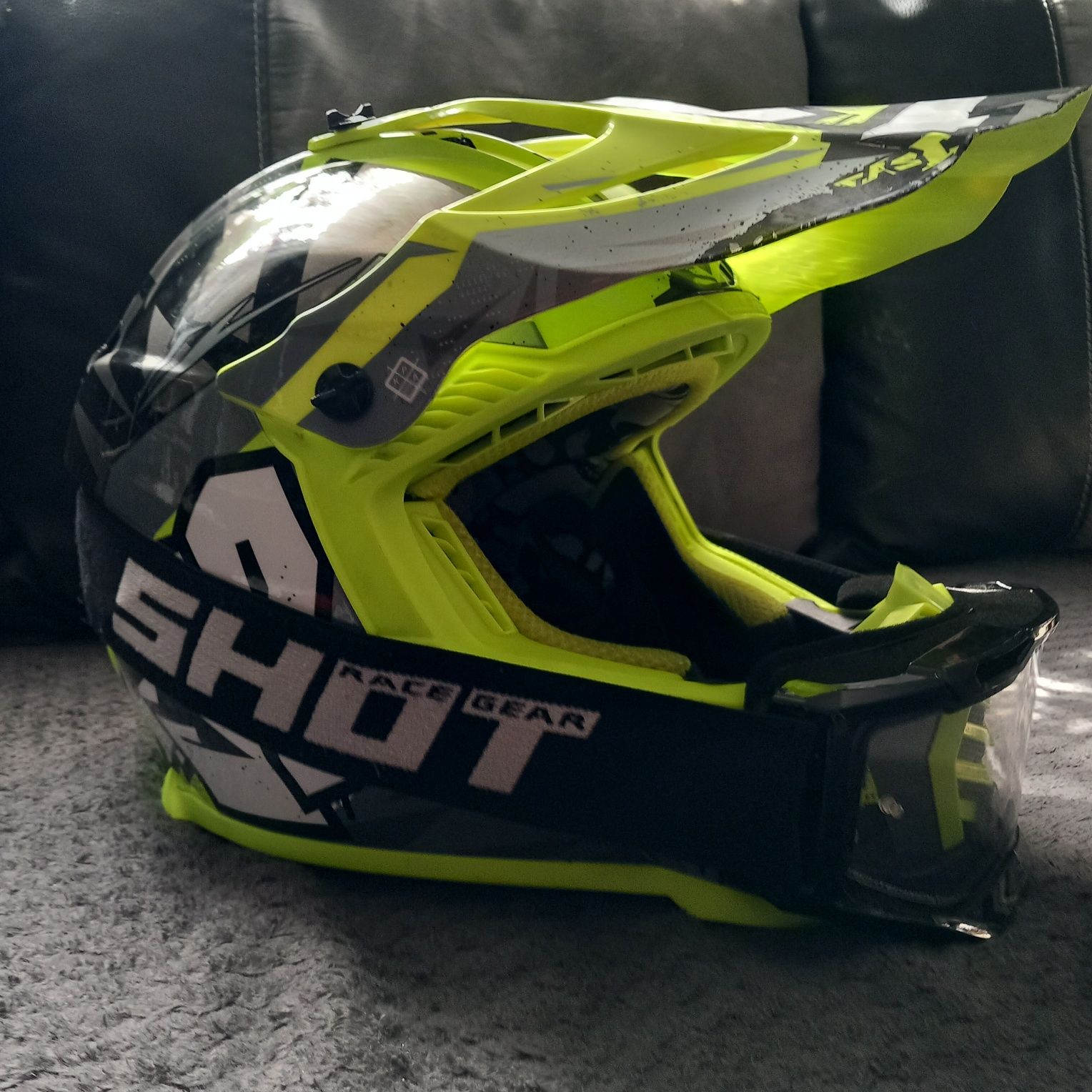 Sprzedam kask ls2 mx437 na motor,quada i rower