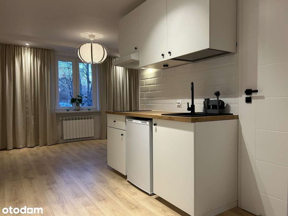 Komfortowa kawalerka po generalnym remoncie BEZPOŚREDNIO