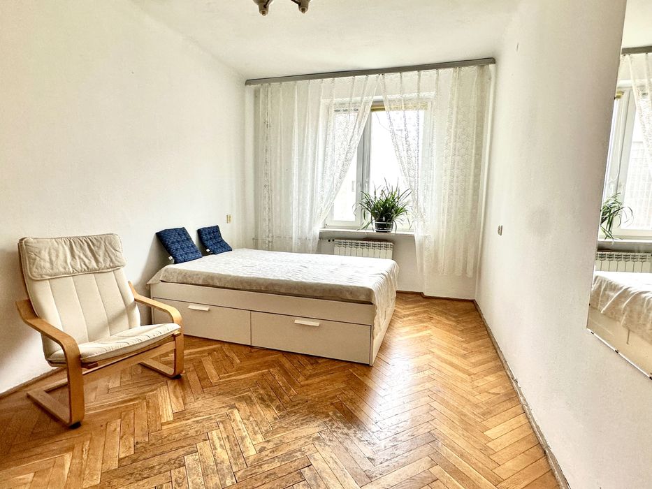 Metro Szwedzka /Praga Północ 2 pokoje do remontu