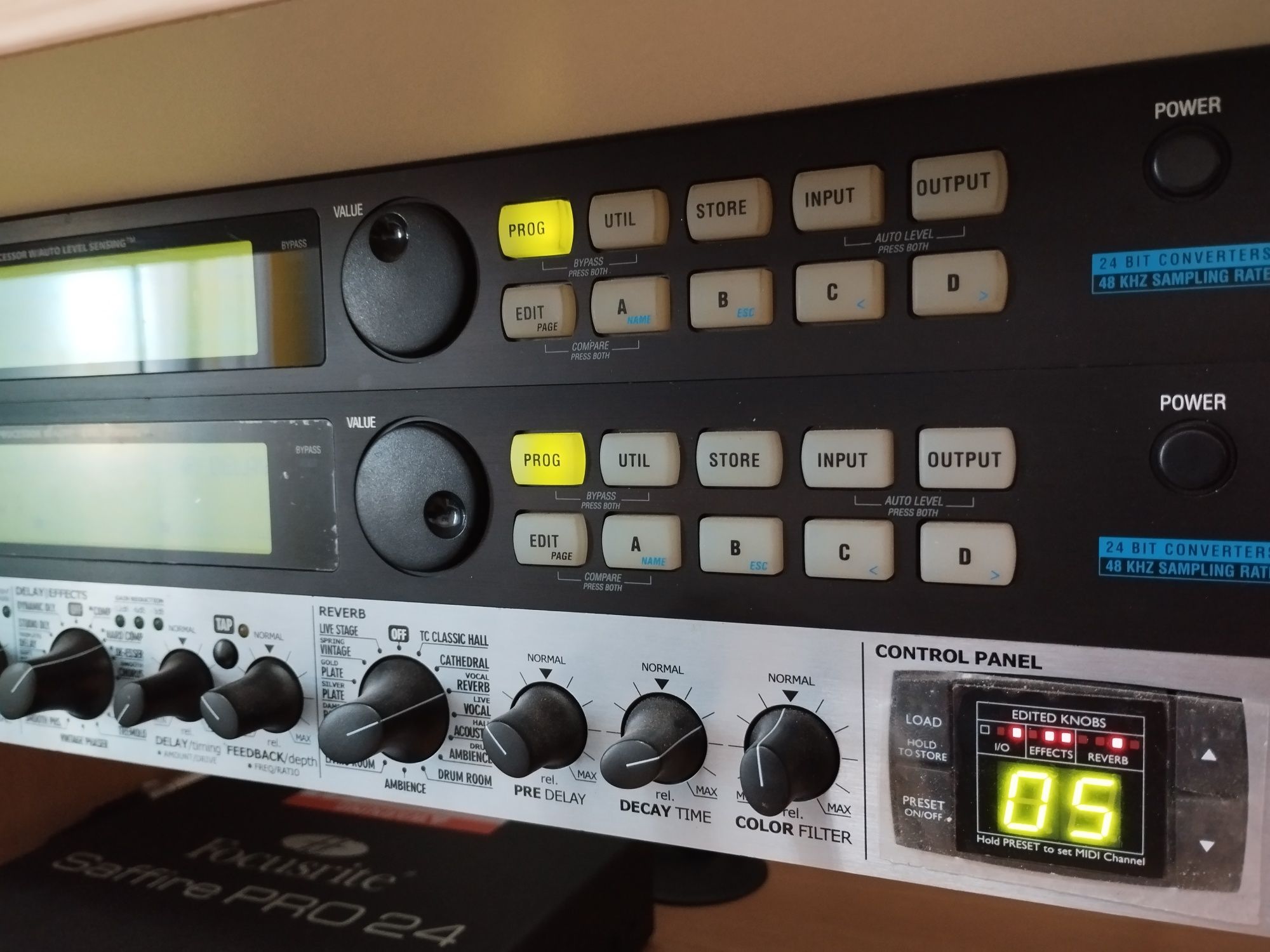 Alesis Midiverb 4