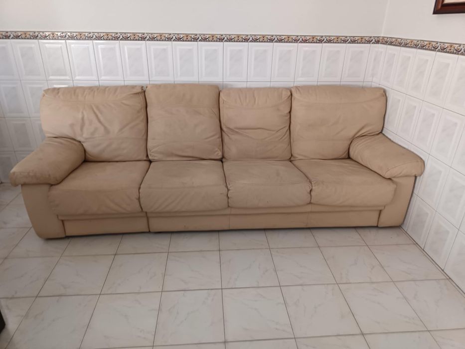 Sofa pele bom estado