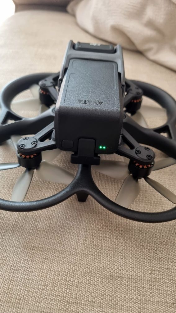 Drone DJI Avata (com avaria)