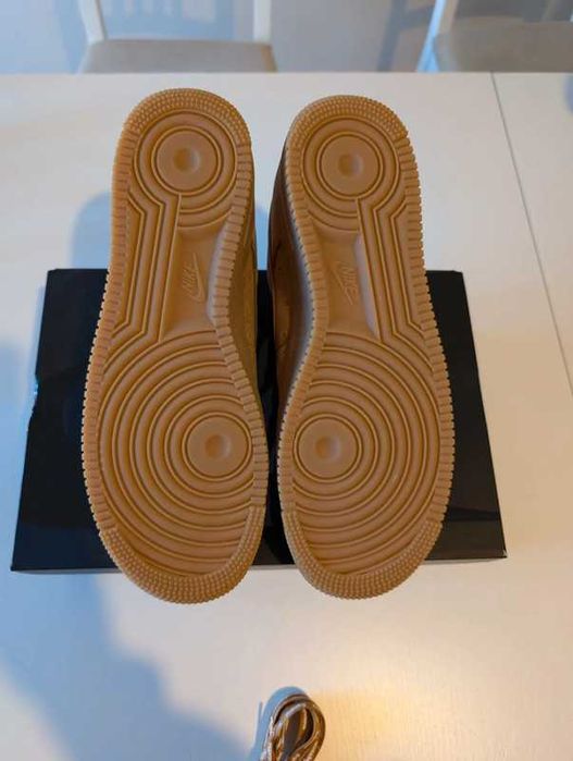 Buty meskie Mokasyny Nike Air Force 1 Low Supreme Wheat R.44
