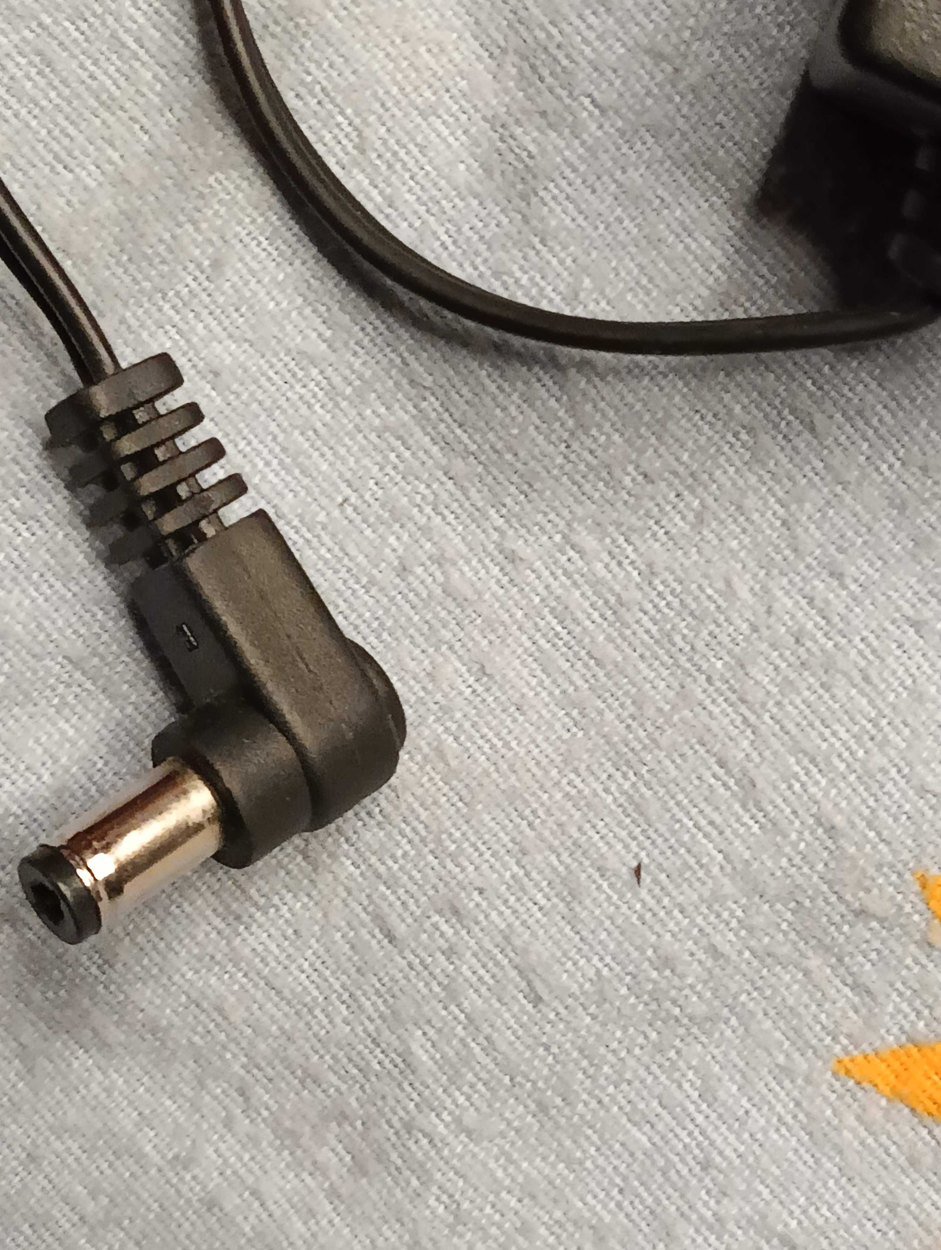 Блок питания живлення 9V 1.5A E-AWB135-090E (5.5X2.1mm)