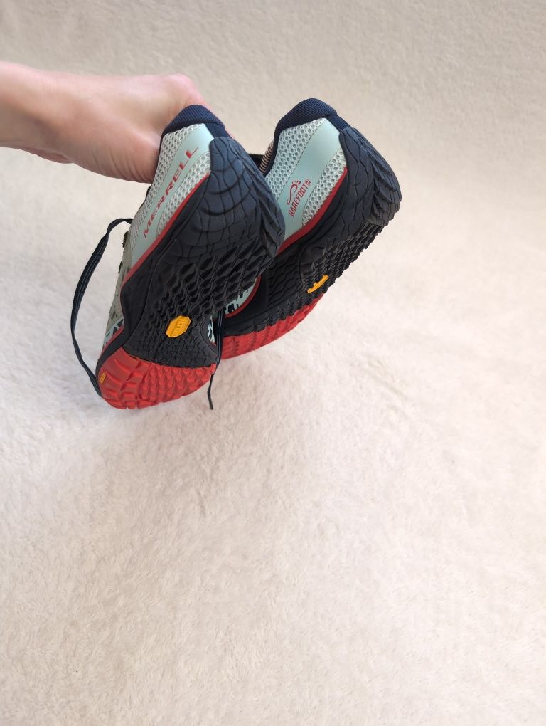 Кросівки merrell trail glove 40р 26- 26,5 см оригінальні нові